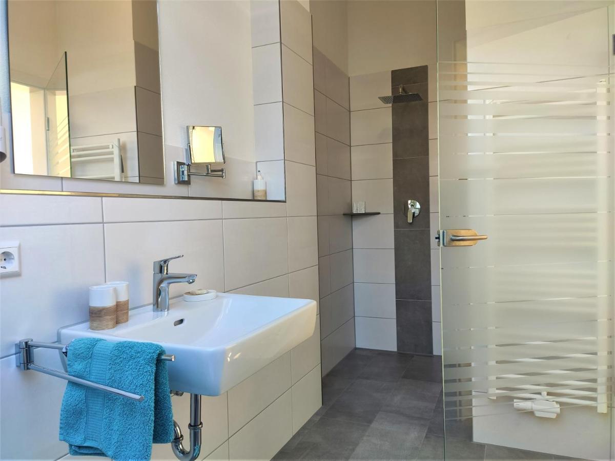 Hecklers Seepanorama Appartements Uberlingen Eksteriør bilde